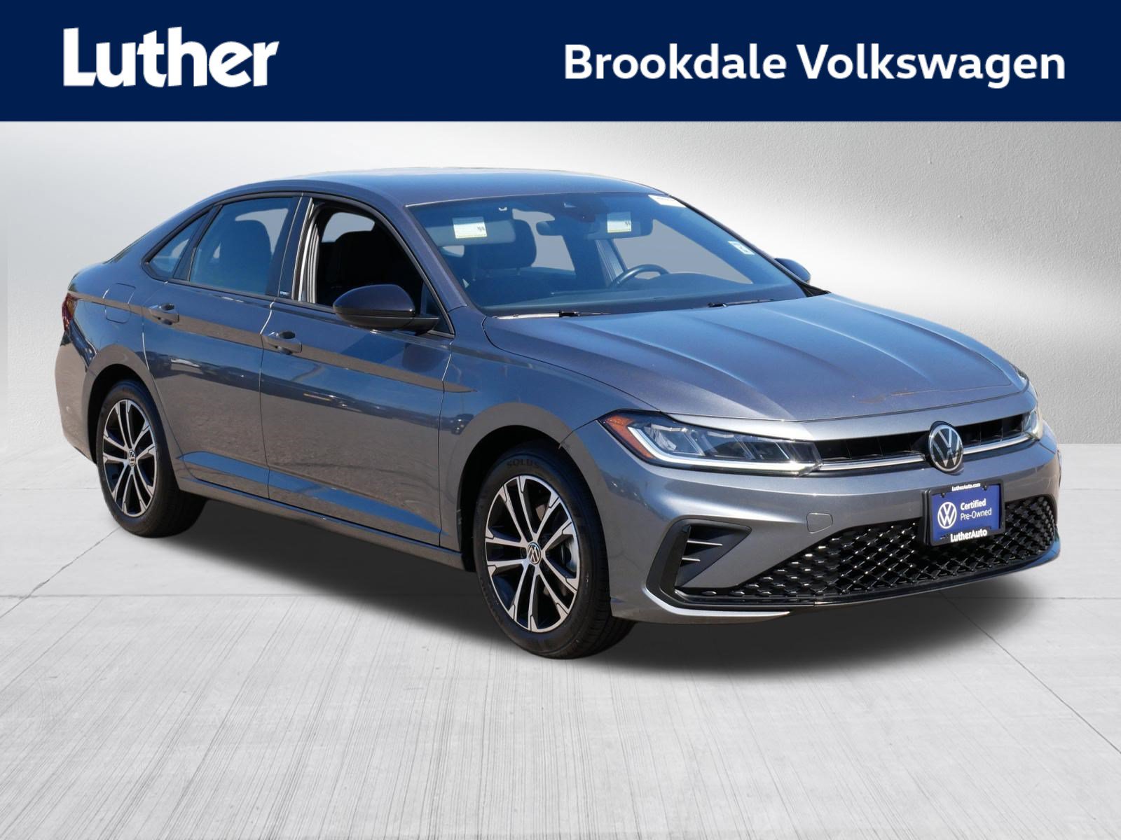 Certified 2025 Volkswagen Jetta Sport FWD image 1