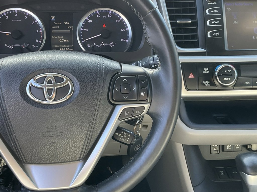 Used 2018 Toyota Highlander Plus image 46