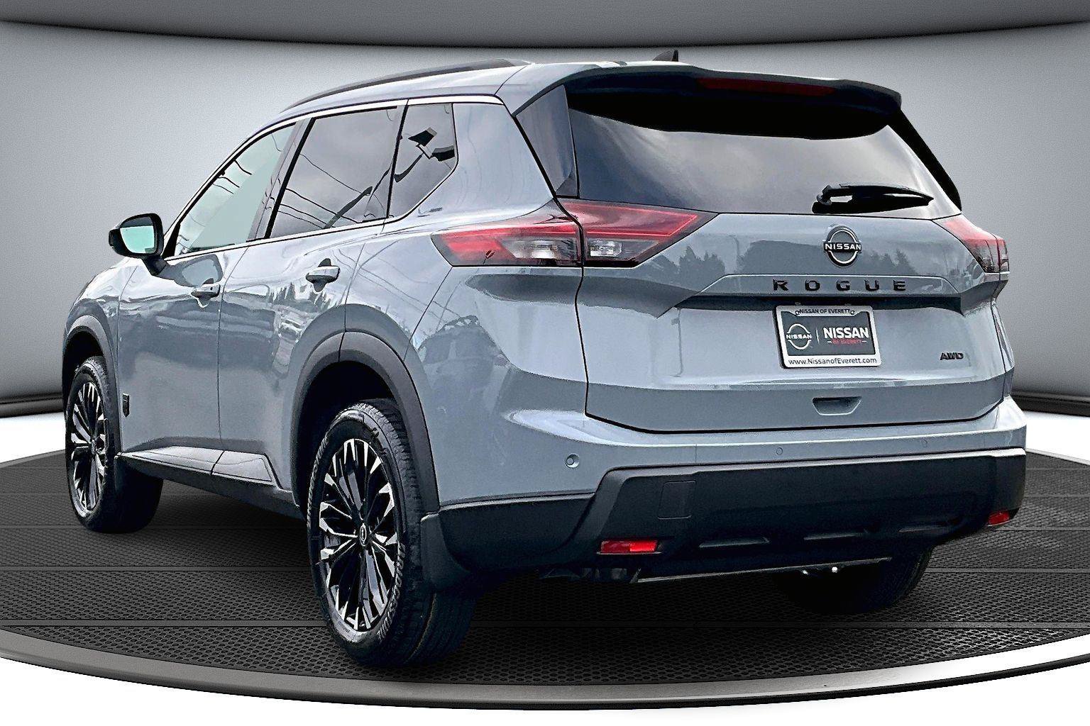 New 2026 Nissan Rogue Dark Armor AWD/4WD image 4