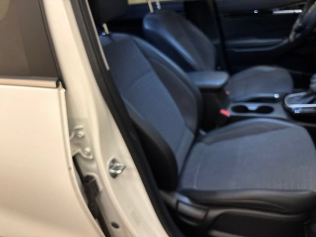 Certified 2023 Kia Seltos S w/ Navigation Package FWD image 20