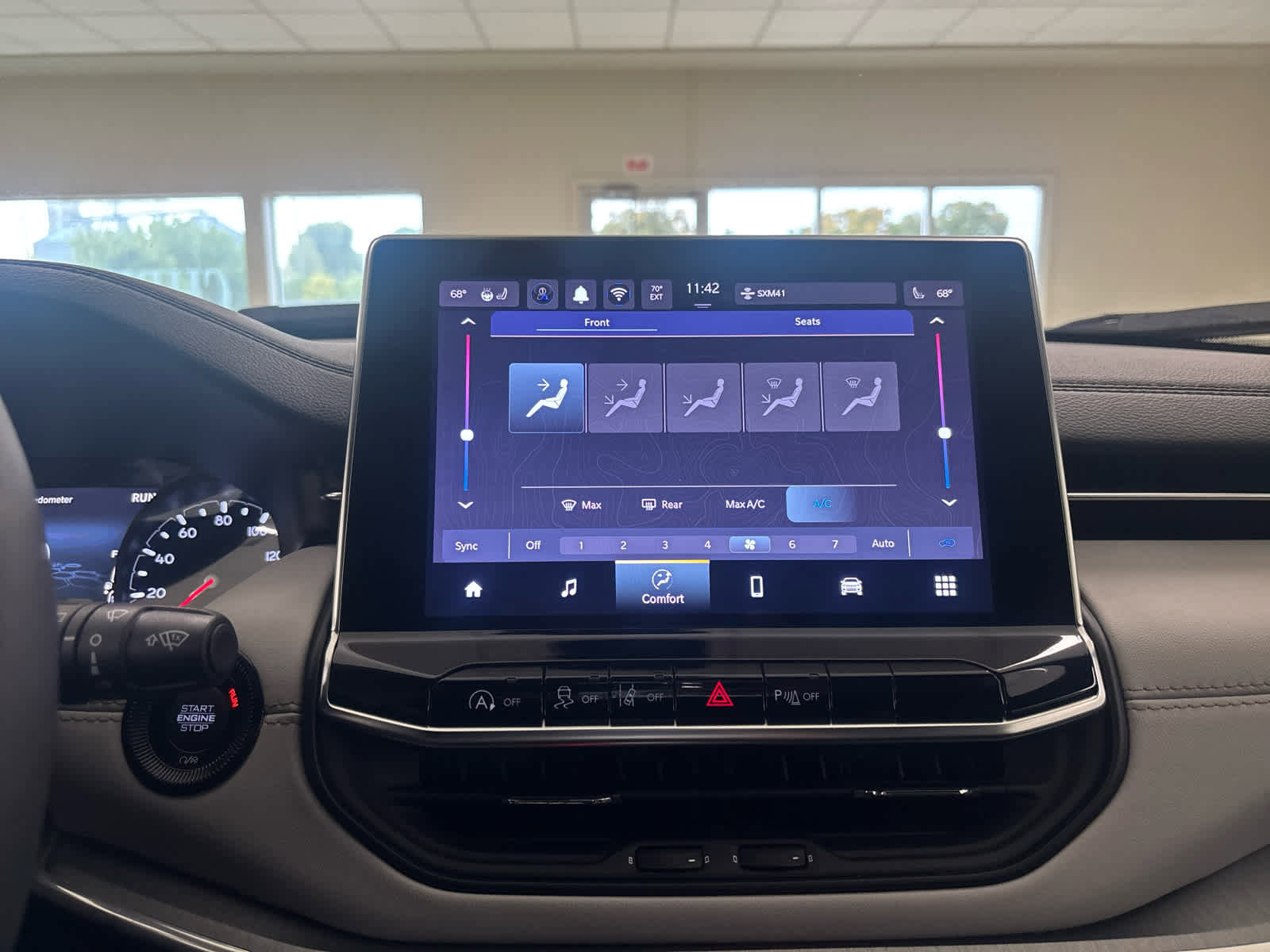 Used 2024 Jeep Compass Limited image 35