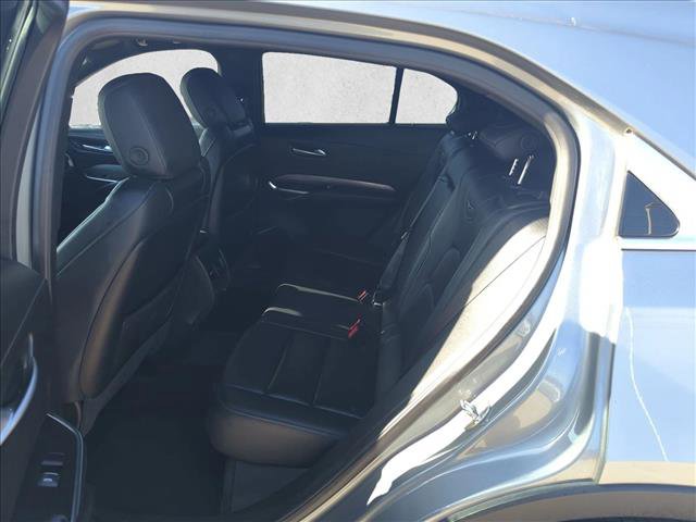 Used 2025 Cadillac XT4 Premium Luxury image 18