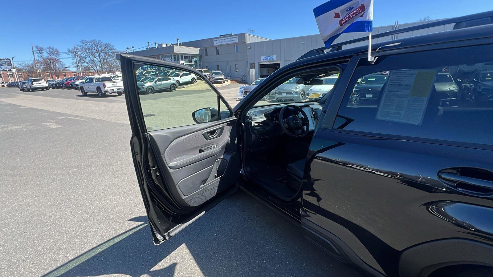 Used 2025 Subaru Forester Premium AWD/4WD image 21