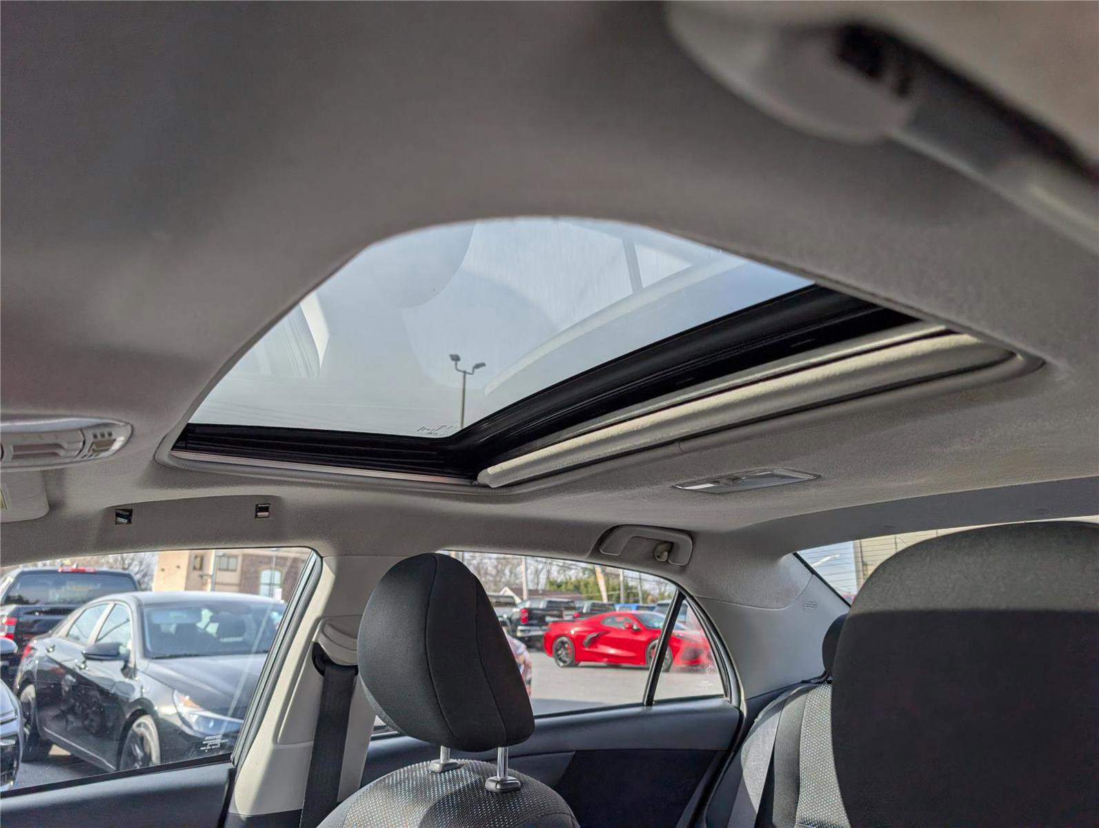 Used 2010 Toyota Corolla S image 26