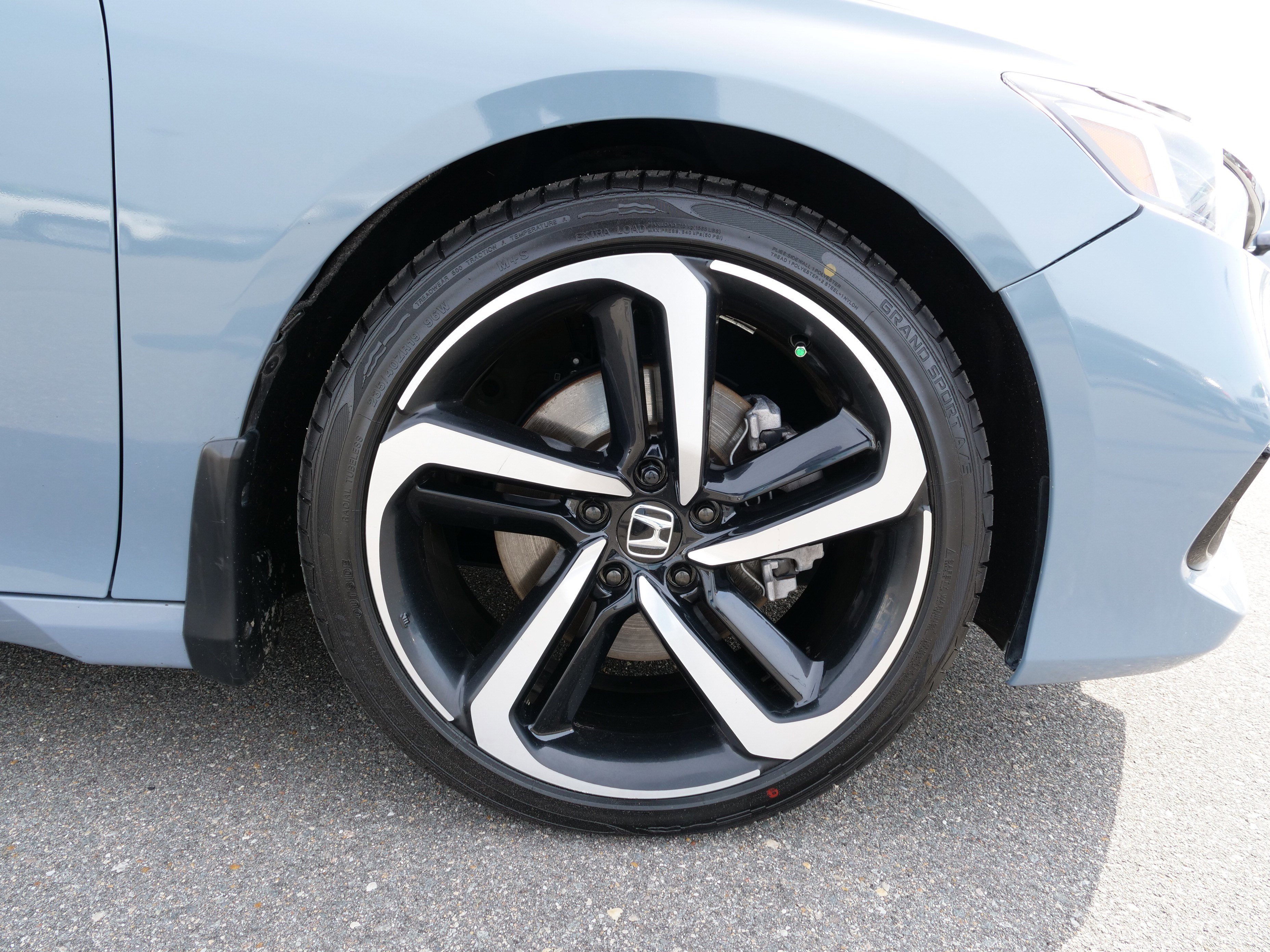 Used 2022 Honda Accord Sport image 10