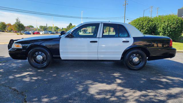 Used 2008 Ford Crown Victoria Police Interceptor RWD image 3