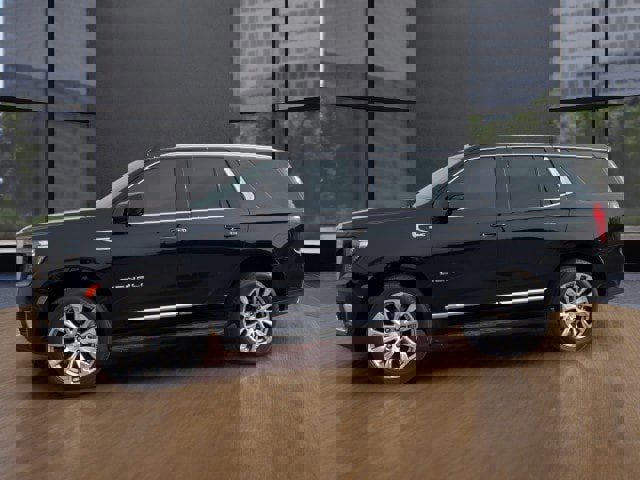 Used 2022 GMC Yukon Denali image 2