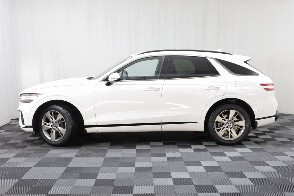 Used 2022 Genesis GV70 3.5T Sport w/ Sport Advanced Package image 4