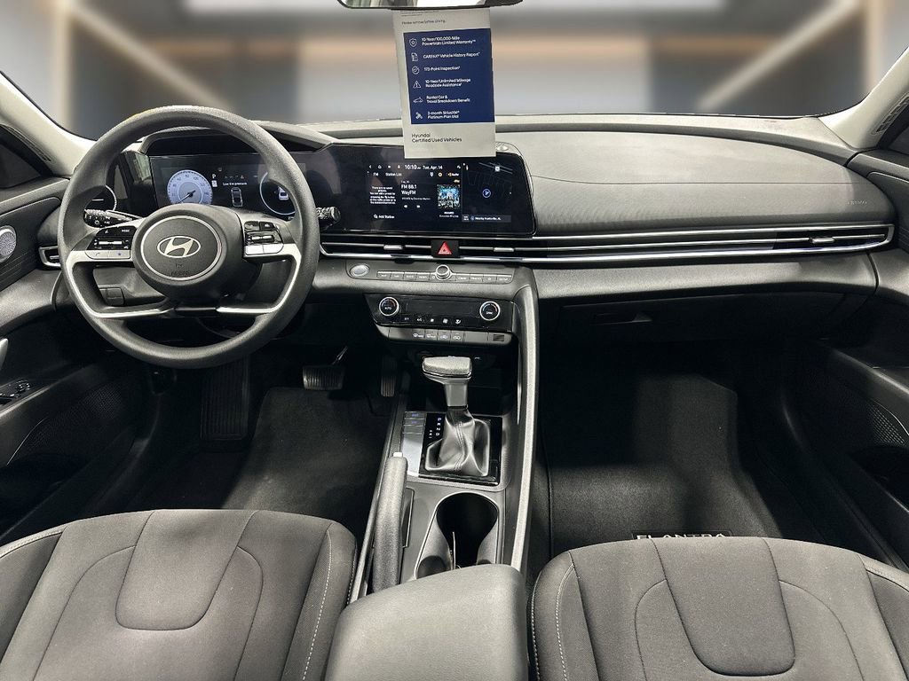 Certified 2024 Hyundai Elantra SEL FWD image 12