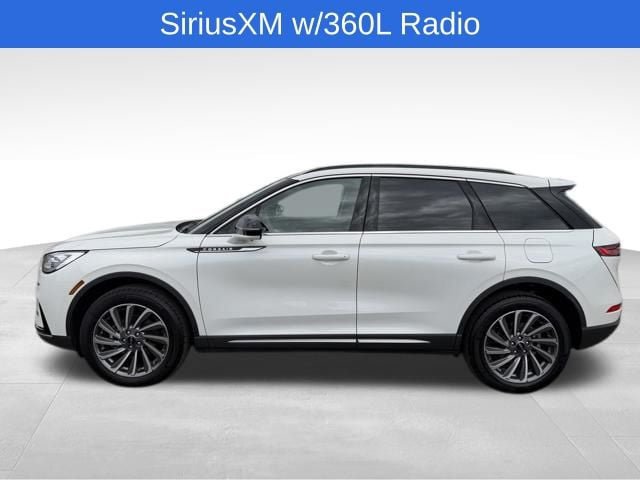 Used 2025 Lincoln Corsair Reserve AWD/4WD image 4