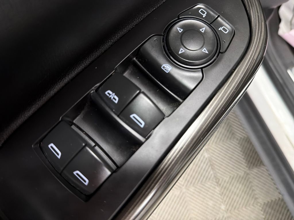 Used 2019 GMC Acadia SLT image 17