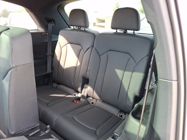 New 2026 Audi Q7 Premium Plus AWD/4WD image 6