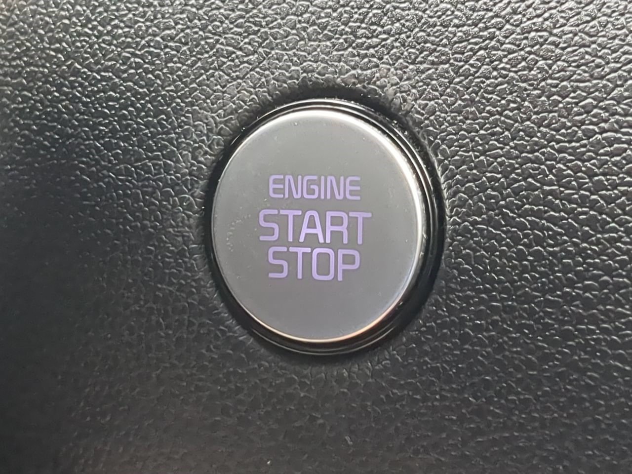 Certified 2022 Kia Sorento SX FWD image 34