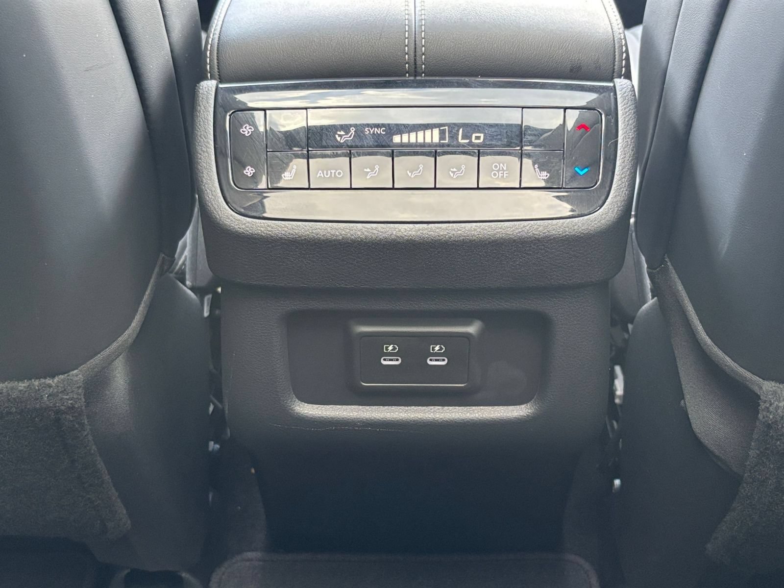 Used 2026 INFINITI QX60 Luxe FWD image 25