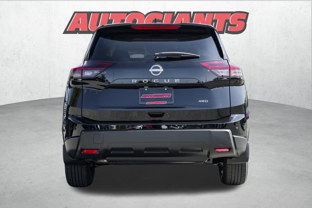 New 2026 Nissan Rogue S image 5