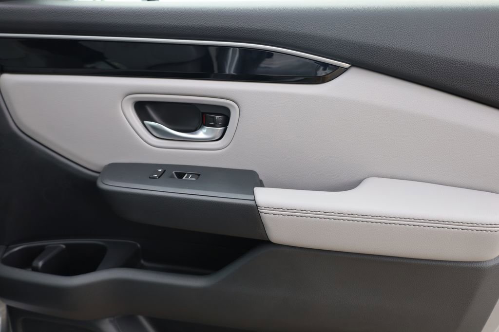 New 2025 Honda Pilot Touring image 33