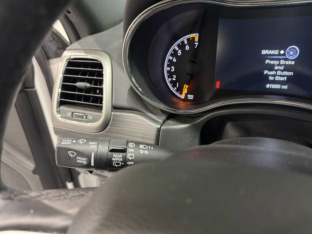 Used 2020 Jeep Grand Cherokee Altitude image 15