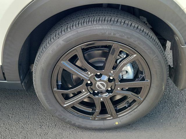 Certified 2023 Nissan Kicks SR w/ SR Premium Package image 13