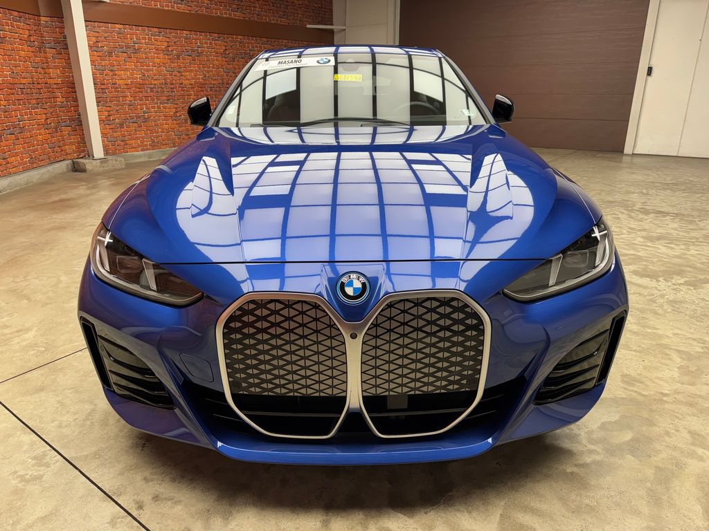 Used 2025 BMW i4 xDrive40i w/ M Sport Package AWD/4WD image 8