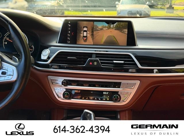 Used 2018 BMW 750i RWD image 18