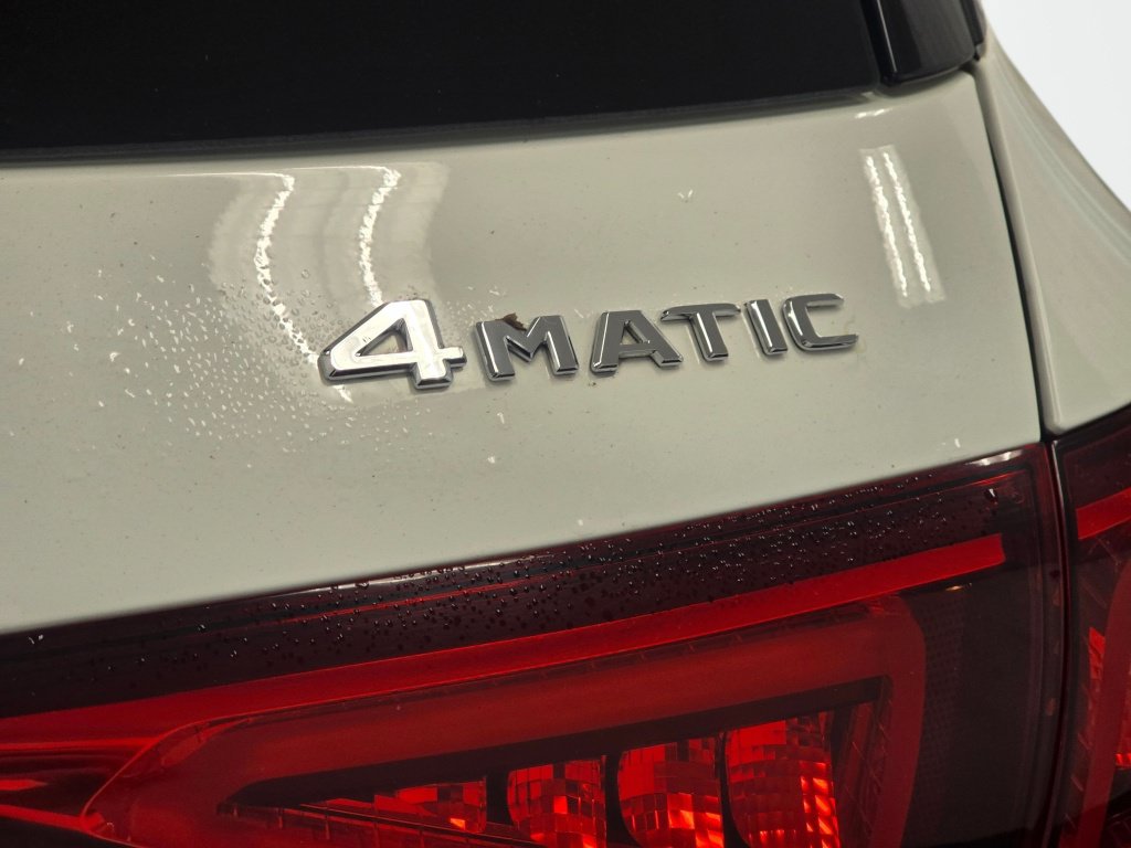 Used 2020 Mercedes-Benz GLE 450 4MATIC image 32