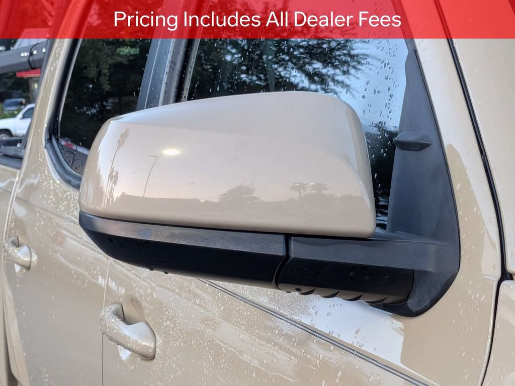 Used 2016 Toyota Tacoma SR5 w/ SR5 Appearance Package (DN) RWD image 13