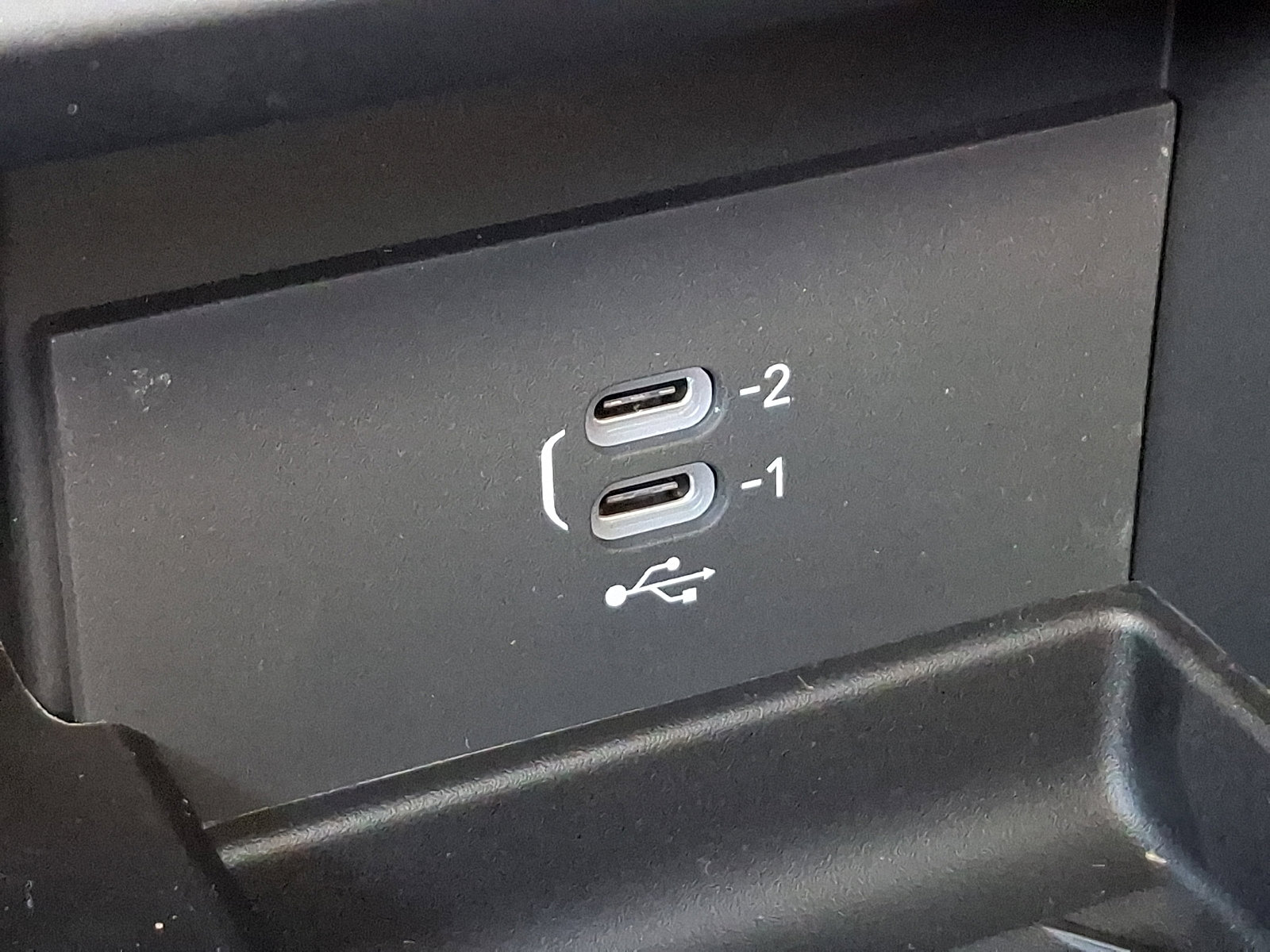 New 2026 Chrysler Pacifica Limited image 16