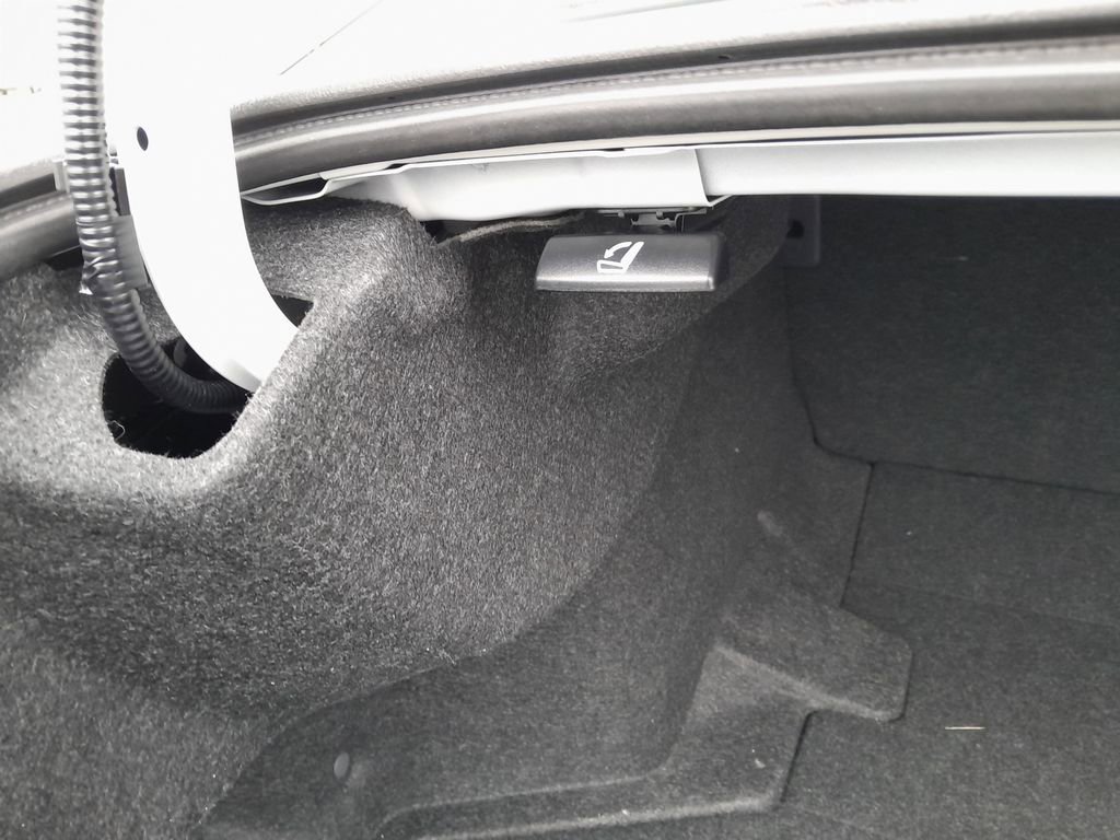 Certified 2025 Subaru Legacy Limited image 33