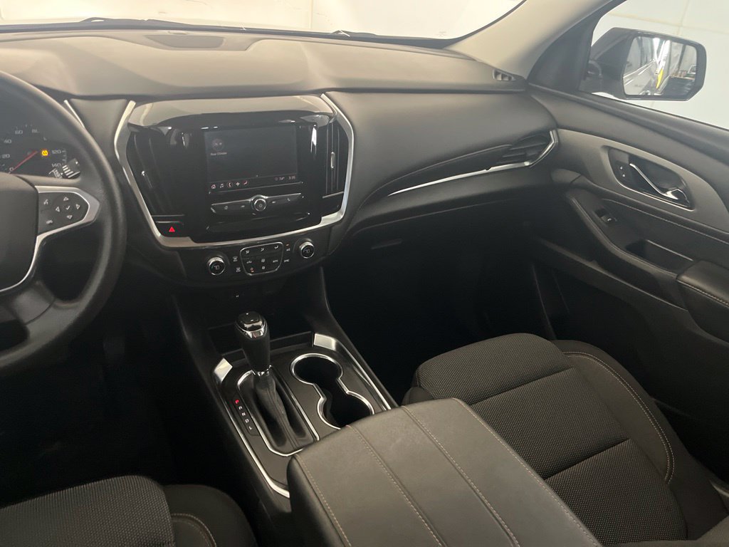 Used 2020 Chevrolet Traverse LS FWD image 34