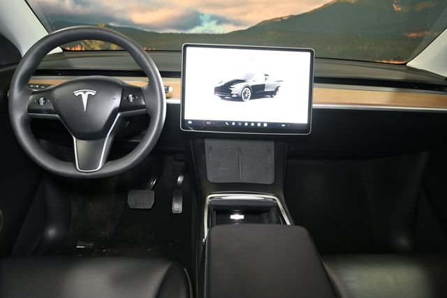 Used 2022 Tesla Model Y Long Range AWD/4WD image 59