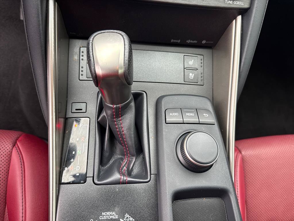 Used 2020 Lexus IS 350 F Sport w/ F Sport Package AWD/4WD image 12