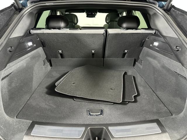 Used 2024 Cadillac Lyriq Tech image 26