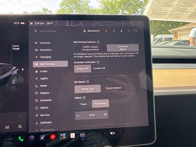 Used 2024 Tesla Model Y Long Range AWD/4WD image 29