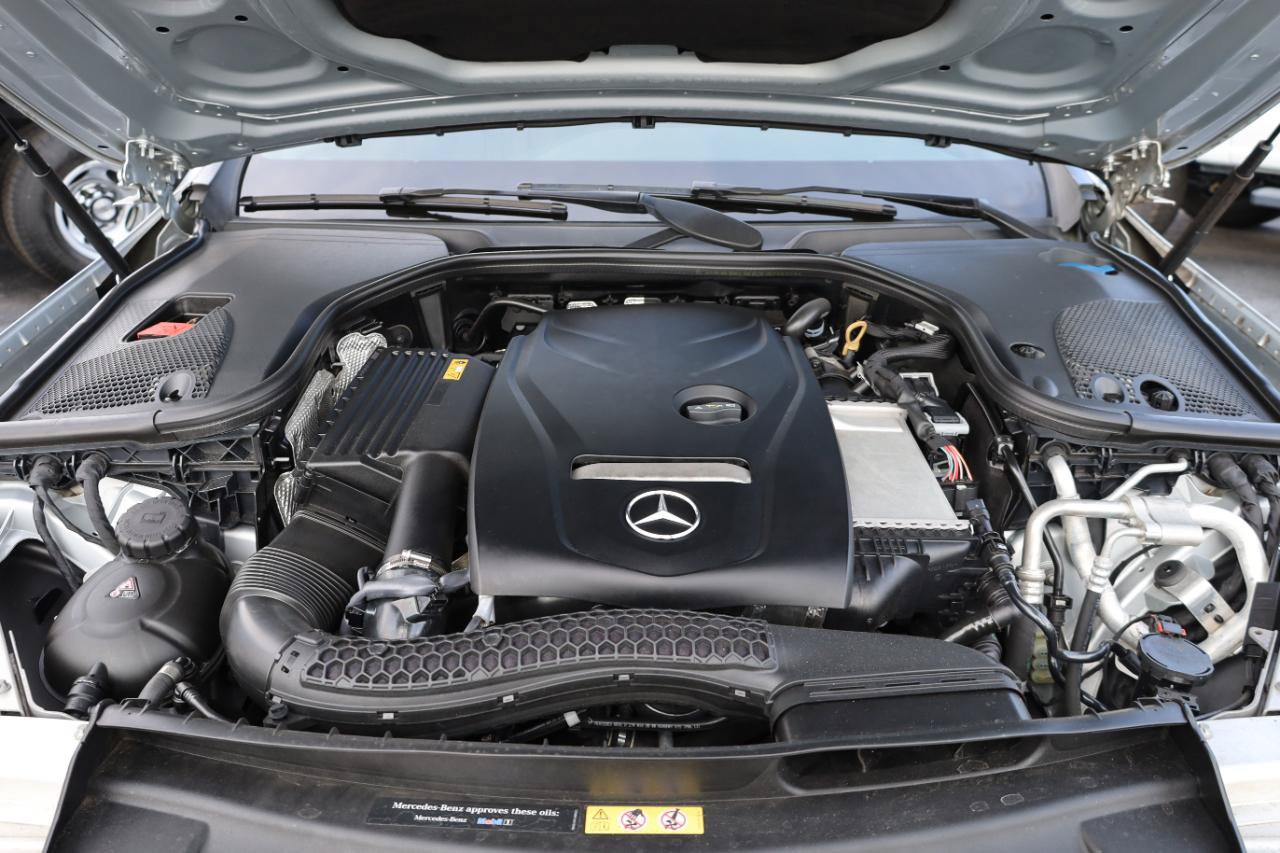 Used 2018 Mercedes-Benz E 300 image 17
