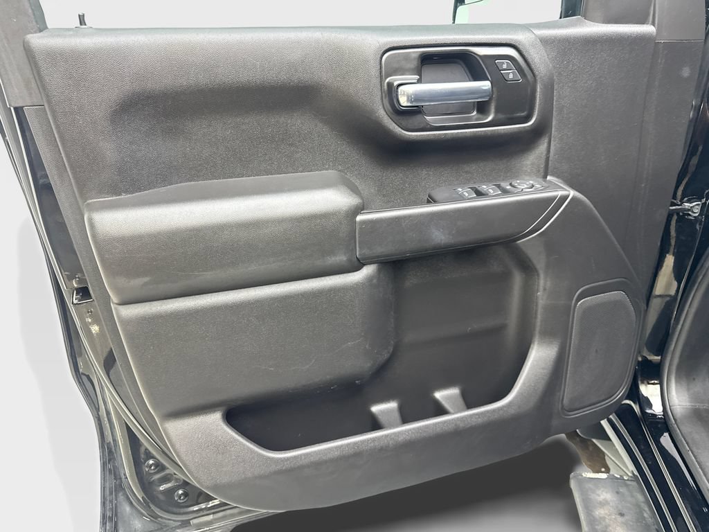 Used 2021 Chevrolet Silverado 1500 Custom w/ LPO, Dark Essentials Package RWD image 32