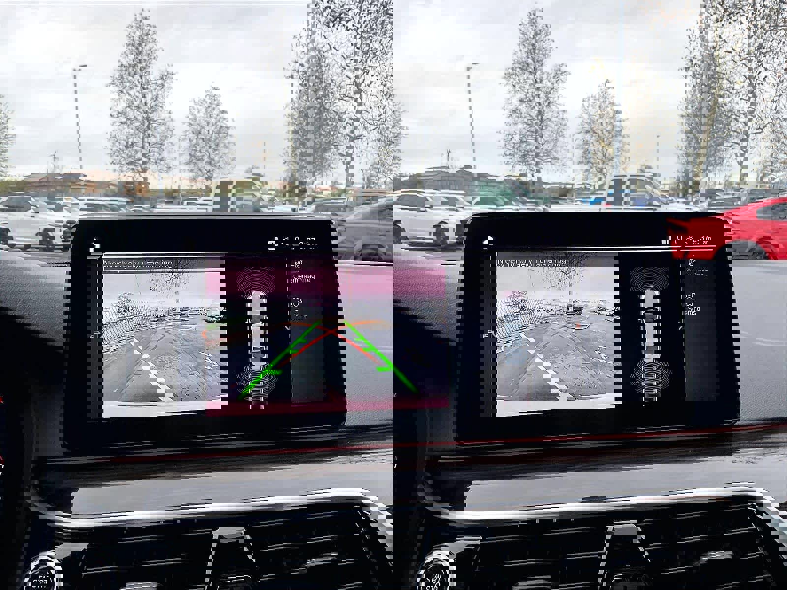 Used 2023 BMW 540i w/ Convenience Package image 23