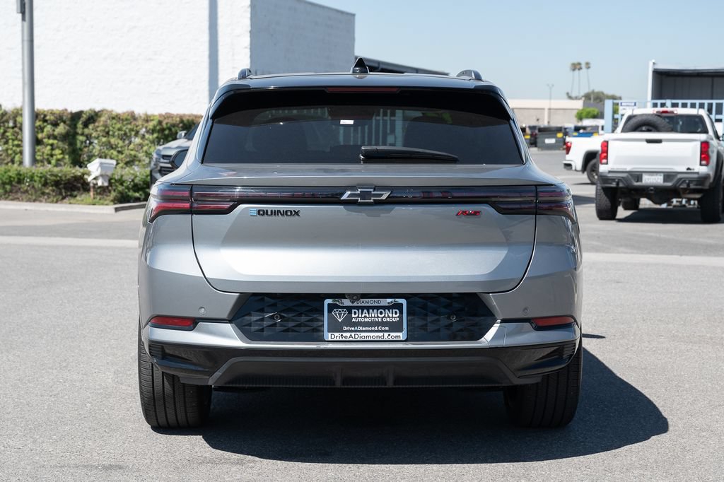 Used 2024 Chevrolet Equinox EV RS FWD image 5