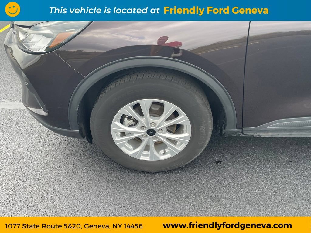 Used 2023 Ford Escape Active AWD/4WD image 9