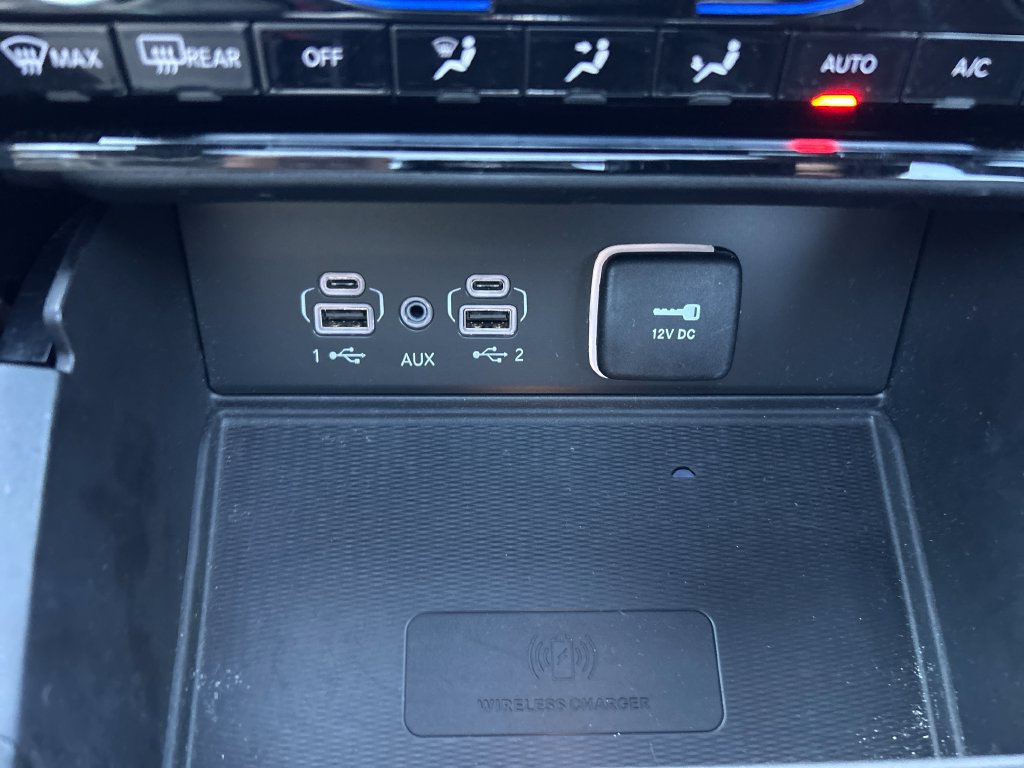 Certified 2023 Jeep Grand Cherokee Overland w/ Luxury Tech Group IV AWD/4WD image 48