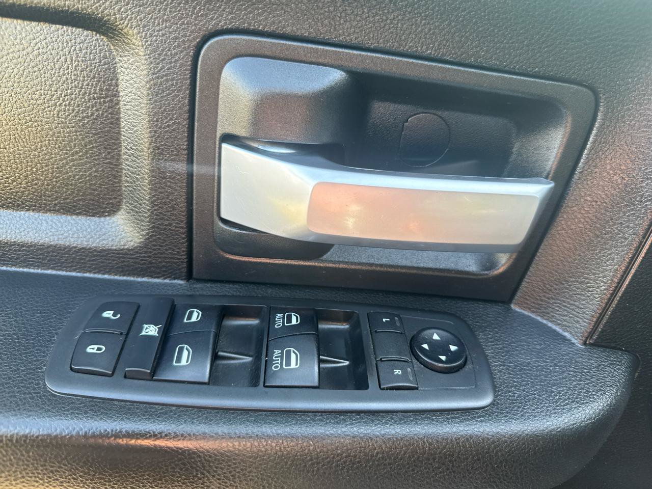 Used 2019 RAM 5500 Tradesman w/ Ambulance Prep Group AWD/4WD image 18