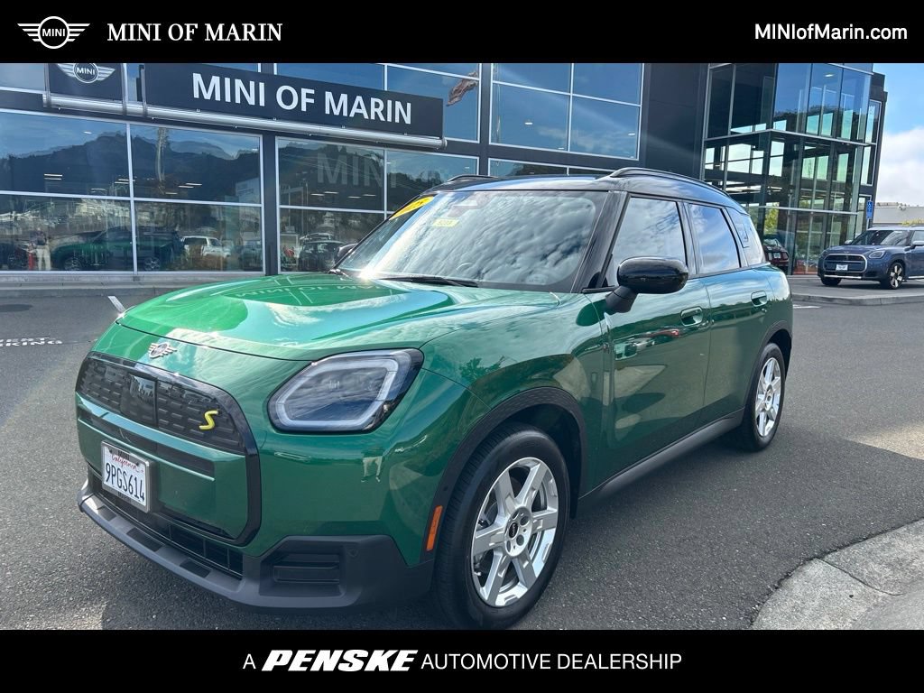 Used 2025 MINI Cooper Countryman SE AWD/4WD image 1
