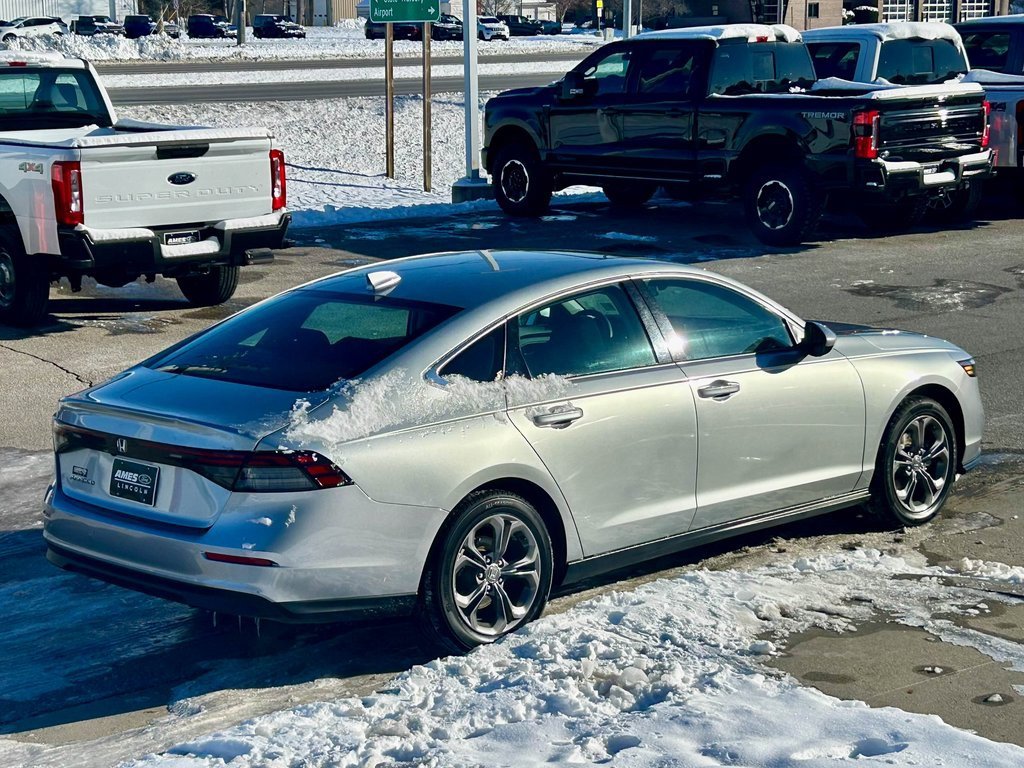 Used 2024 Honda Accord EX image 5