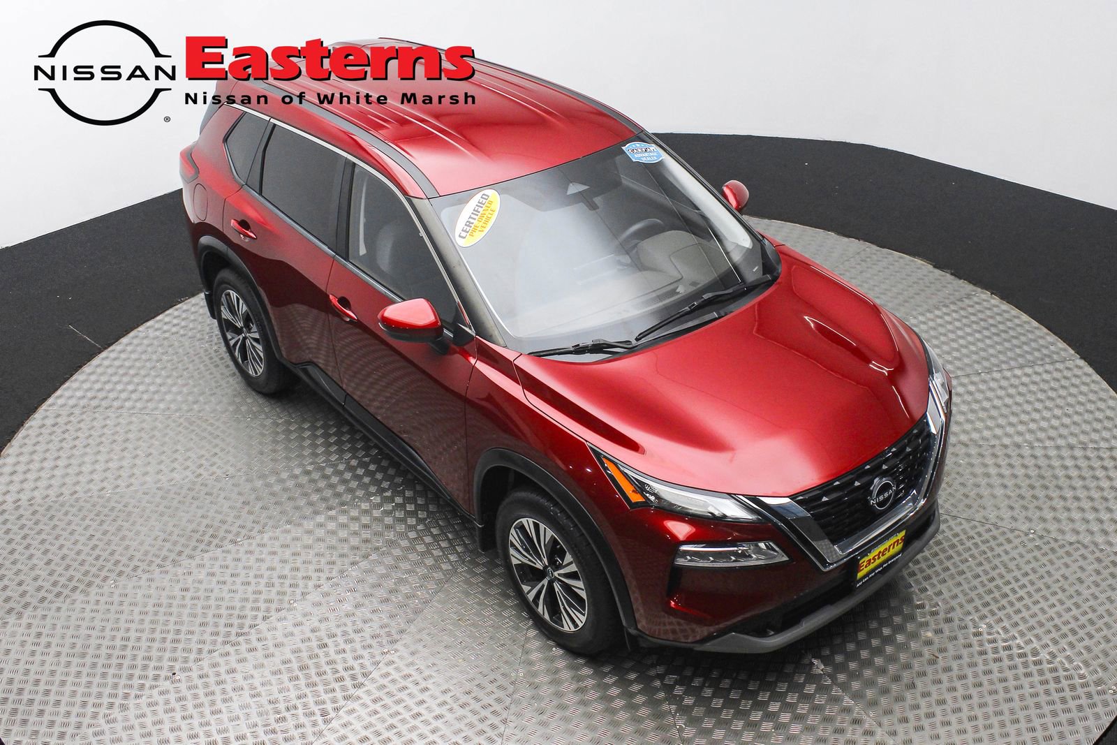 Used 2022 Nissan Rogue SV image 3