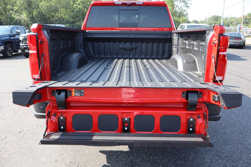 New 2026 Chevrolet Silverado 2500 ZR2 w/ ZR2 Bison Edition AWD/4WD image 25