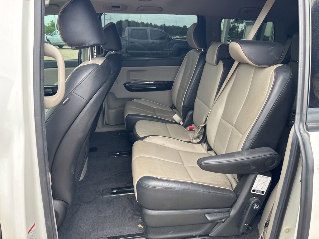 Used 2020 Kia Sedona EX w/ EX Premium Package FWD image 12