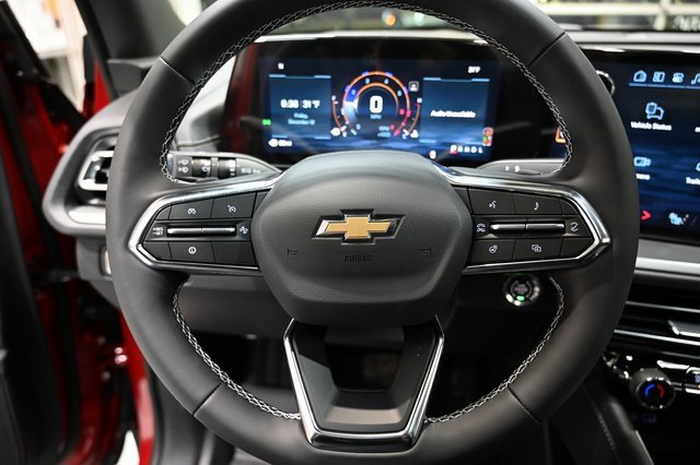 New 2026 Chevrolet Traverse LT w/ Sun and Wheel Package image 22