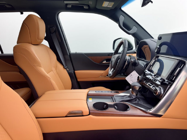 New 2026 Lexus LX 600 4WD w/ Luxury Package image 30