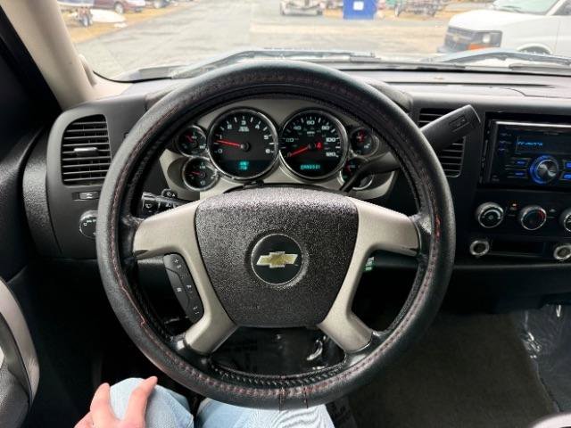 Used 2008 Chevrolet Silverado 1500 LT w/ Power Pack Plus image 18