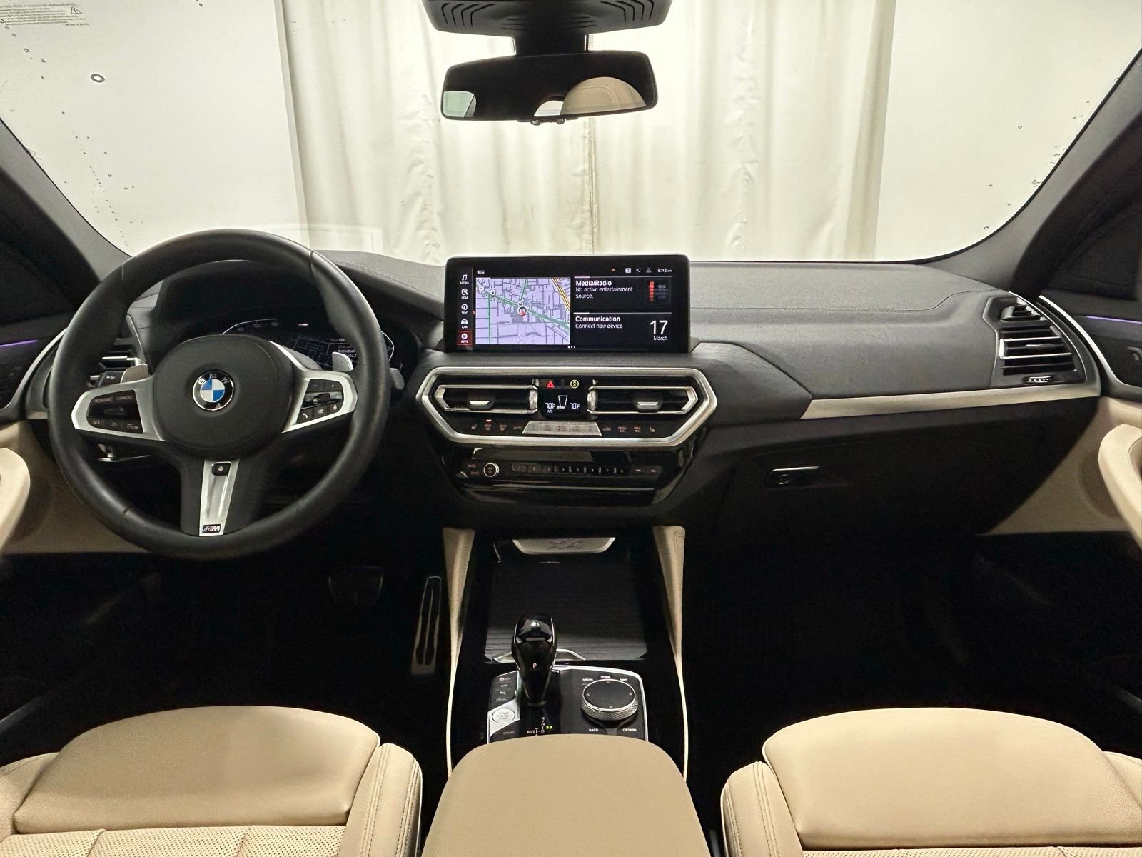 Used 2025 BMW X4 xDrive30i w/ M Sport Package AWD/4WD image 8