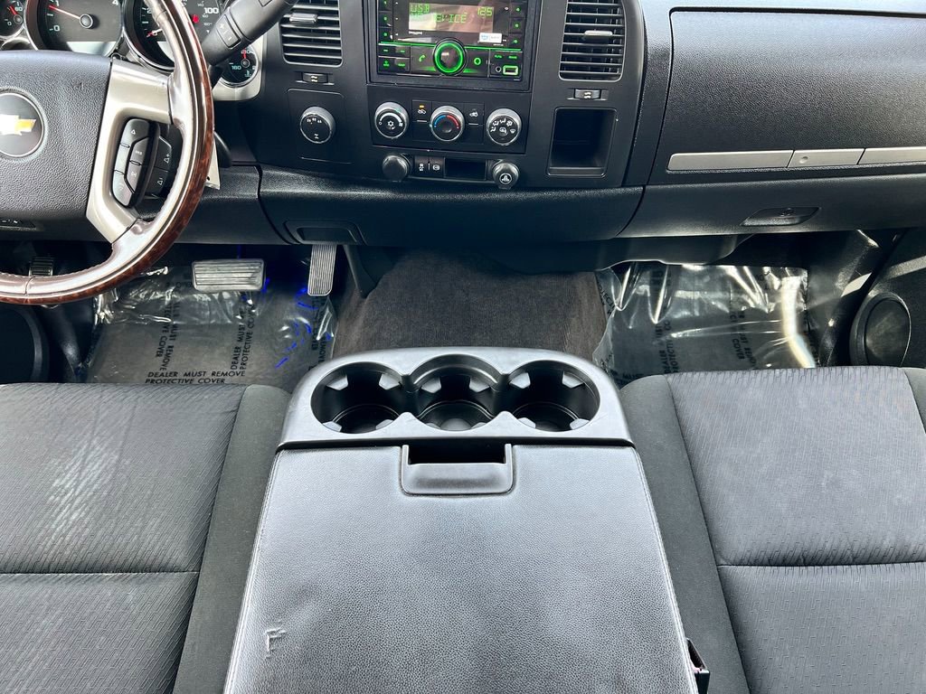Used 2014 Chevrolet Silverado 2500 LT AWD/4WD image 18